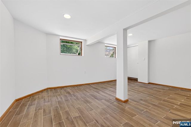 184 Old Short Hills Road, Millburn, NJ 07078