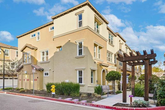 672 672 Amalfi Loop, Milpitas, CA 95035