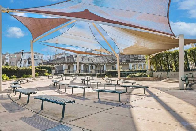 672 672 Amalfi Loop, Milpitas, CA 95035