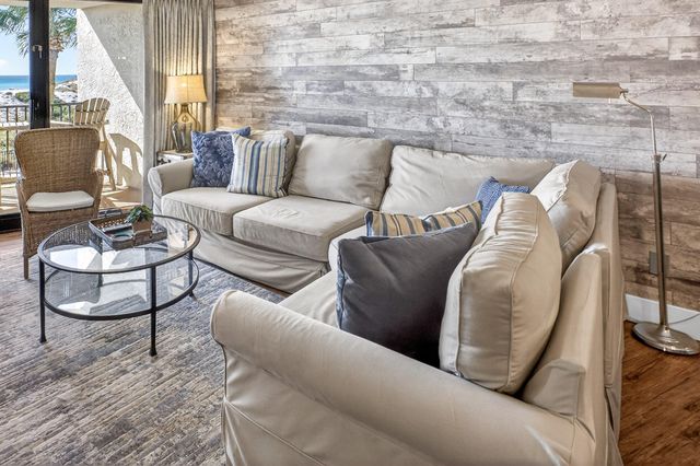 4024 Beachside One Dr 4024, Miramar Beach, FL 32550