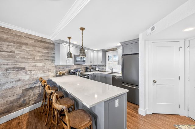 4024 Beachside One Dr 4024, Miramar Beach, FL 32550