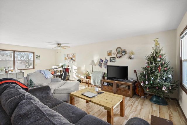 1515-1517 W State Street, Janesville, WI 53546