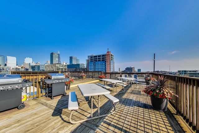 312 N May Street 4K, Chicago, IL 60607