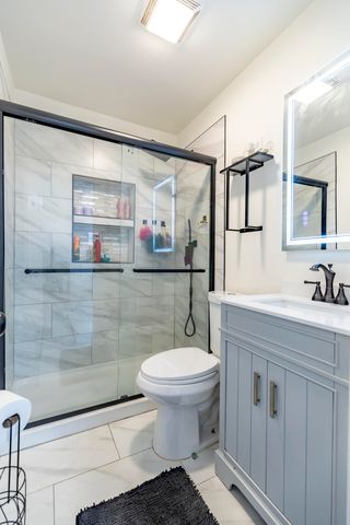 745 Porter Street, Gary, IN 46406