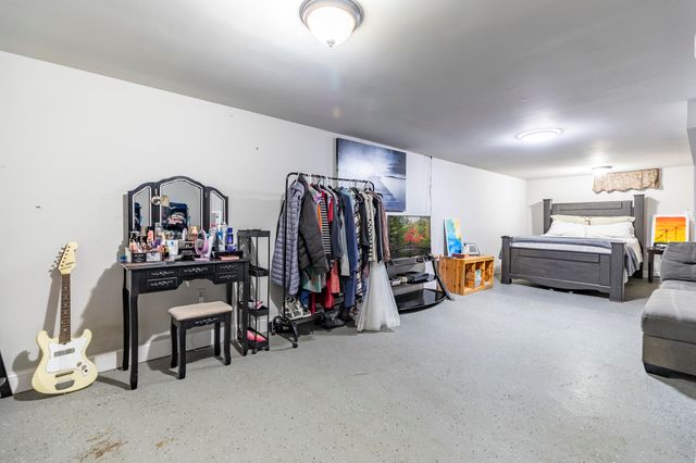 745 Porter Street, Gary, IN 46406