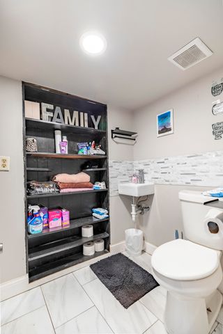 745 Porter Street, Gary, IN 46406