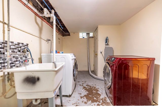 745 Porter Street, Gary, IN 46406