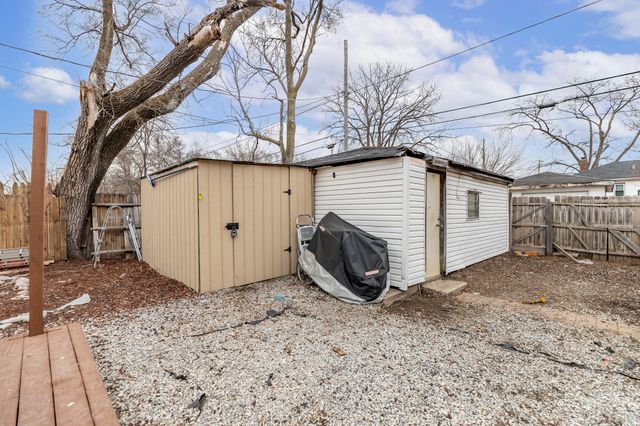 745 Porter Street, Gary, IN 46406