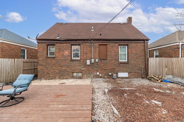 745 Porter Street, Gary, IN 46406