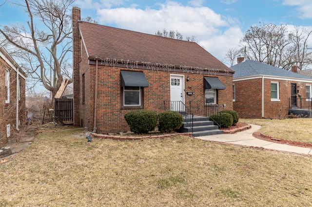 745 Porter Street, Gary, IN 46406