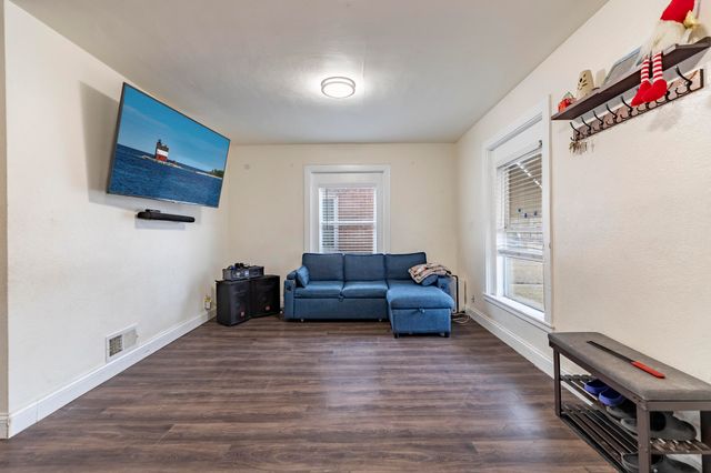 745 Porter Street, Gary, IN 46406