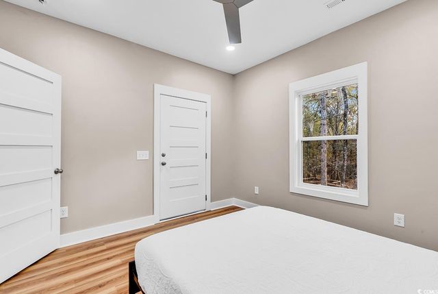 32 Old Pl, Kingstree, SC 29556