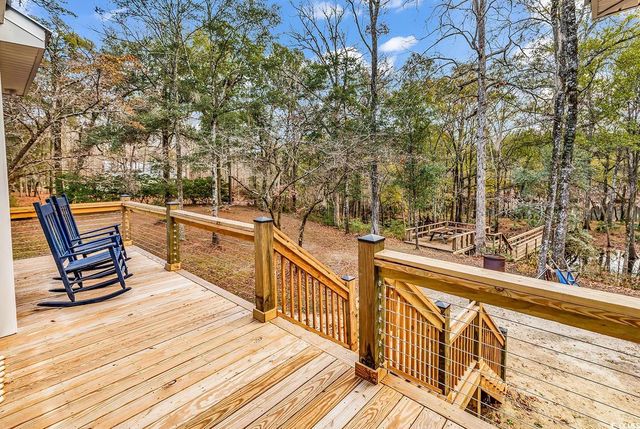 32 Old Pl, Kingstree, SC 29556