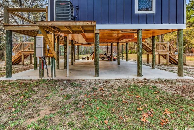 32 Old Pl, Kingstree, SC 29556