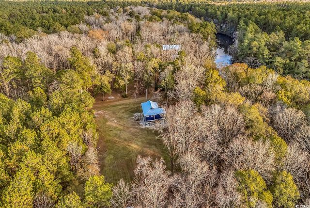 32 Old Pl, Kingstree, SC 29556