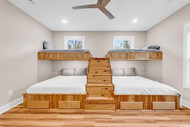 32 Old Pl, Kingstree, SC 29556