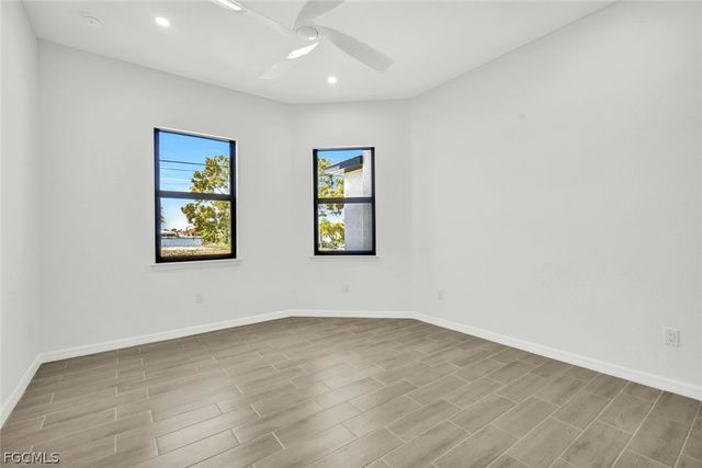 5011 Pelican BLVD, Cape Coral, FL 33914