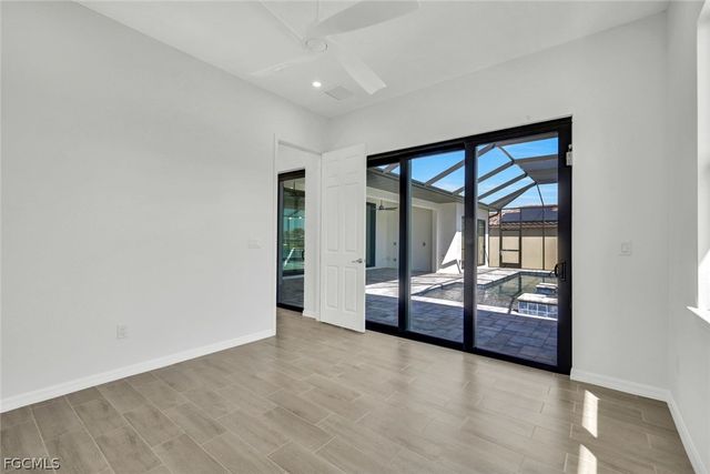 5011 Pelican BLVD, Cape Coral, FL 33914