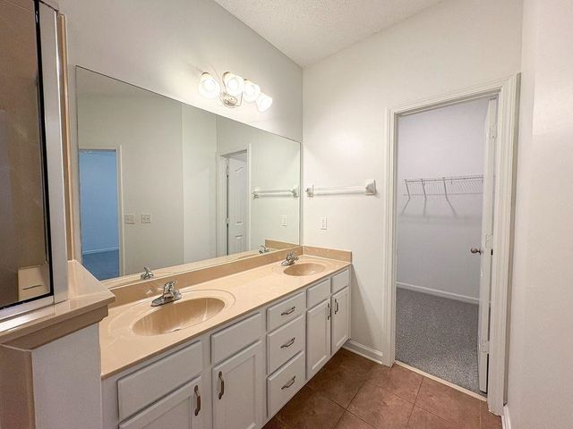 4897 SHADOW CV, Arlington, TN 38002