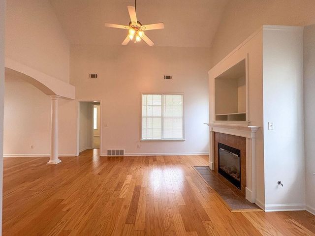 4897 SHADOW CV, Arlington, TN 38002