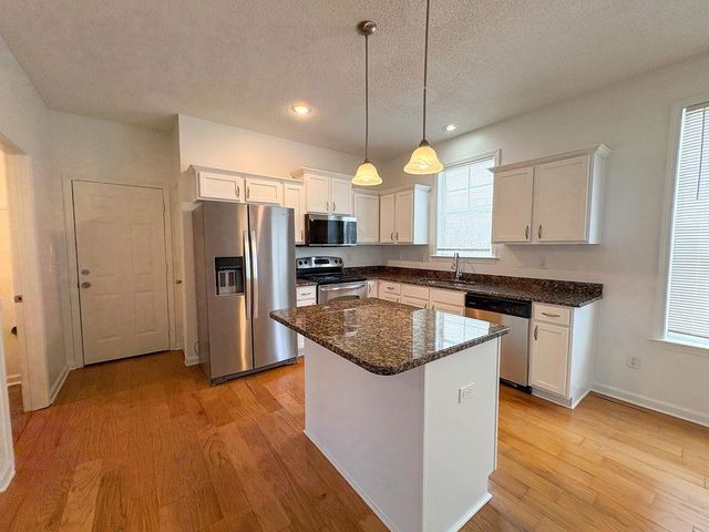 4897 SHADOW CV, Arlington, TN 38002