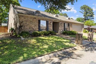 317 Tealwood Dr., Longview, TX 75601
