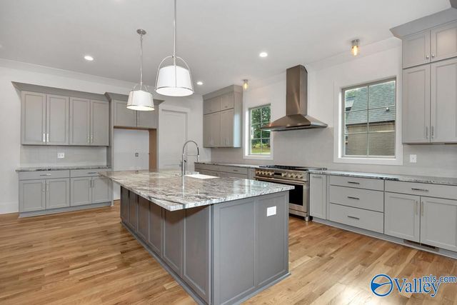 106 Bishop Bend Drive, Huntsville, AL 35806