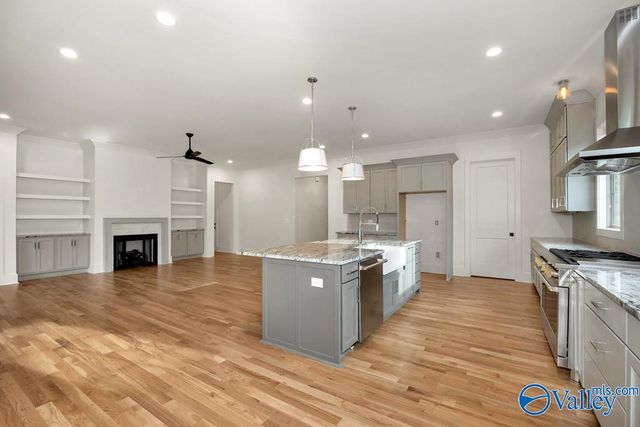 106 Bishop Bend Drive, Huntsville, AL 35806