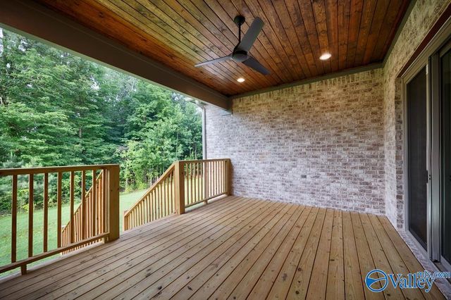 106 Bishop Bend Drive, Huntsville, AL 35806