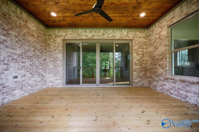 106 Bishop Bend Drive, Huntsville, AL 35806
