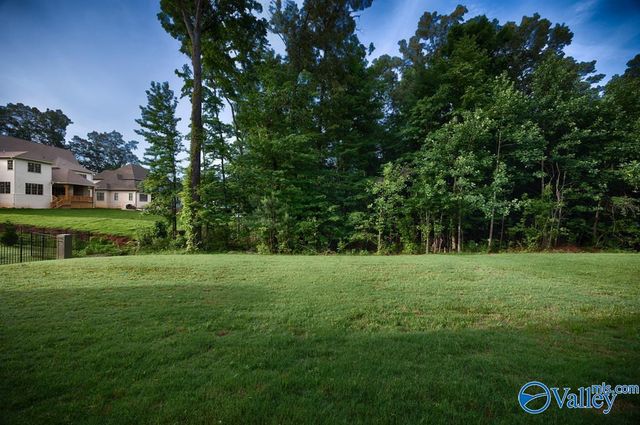106 Bishop Bend Drive, Huntsville, AL 35806