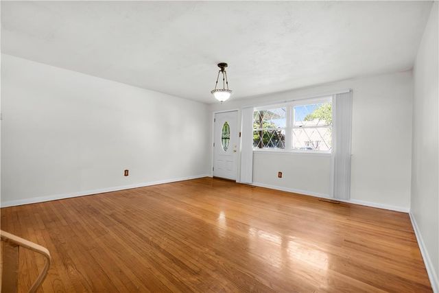 1938 South Idaho Street, Allentown City, PA 18103