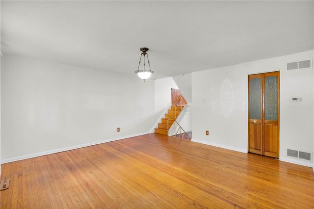 1938 South Idaho Street, Allentown City, PA 18103