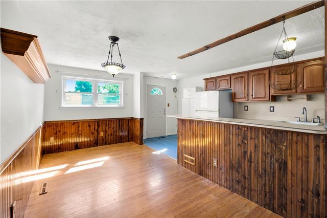 1938 South Idaho Street, Allentown City, PA 18103