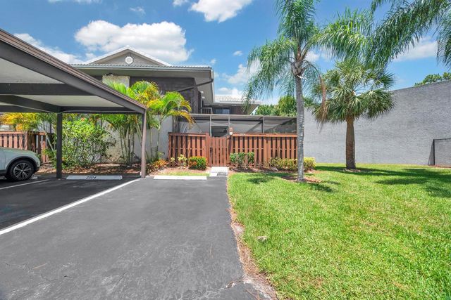 2004 SE Round Table Drive 0, Port St. Lucie, FL 34952
