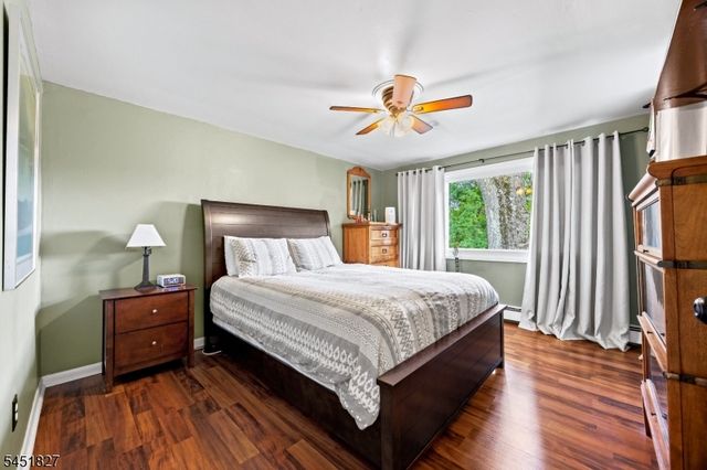 64 Grandview Dr, North Haledon Boro, NJ 07508