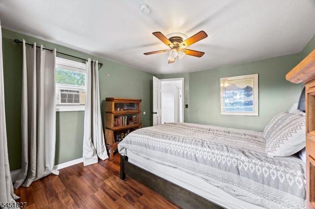 64 Grandview Dr, North Haledon Boro, NJ 07508