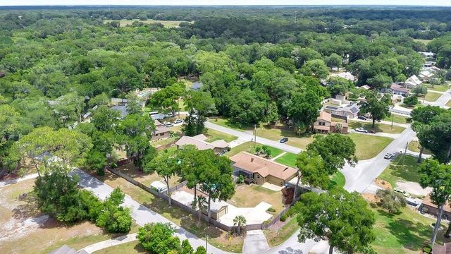 1195 HEIDI COURT, Deland, FL 32720