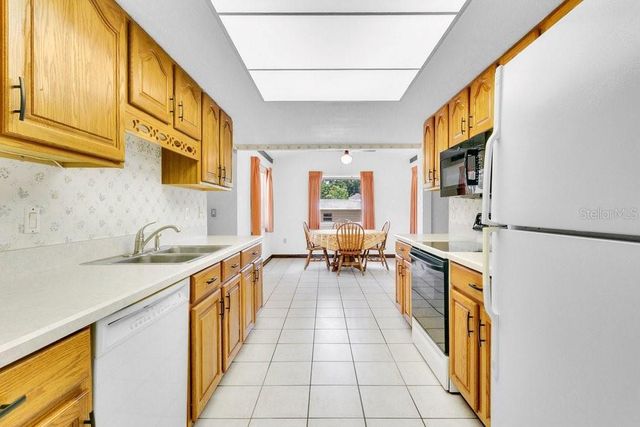 1195 HEIDI COURT, Deland, FL 32720