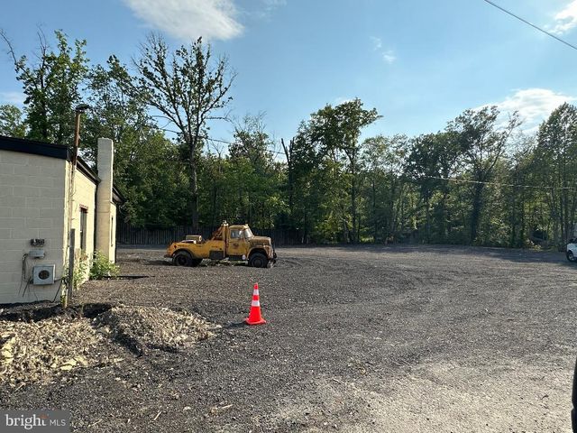 12070 HALL SHOP RD, Clarksville, MD 21029