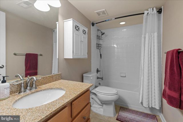 3765 CHRISTOPHER DAY RD, Doylestown, PA 18902