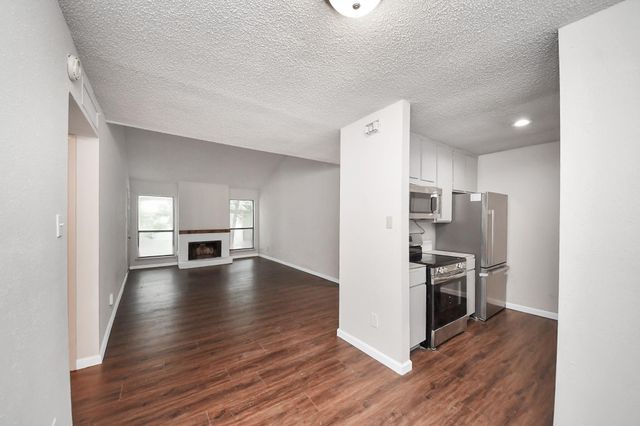 10051 Westpark Drive 272, Houston, TX 77042