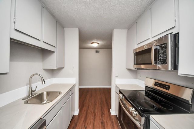 10051 Westpark Drive 272, Houston, TX 77042