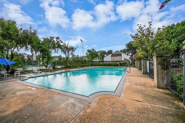 10051 Westpark Drive 272, Houston, TX 77042