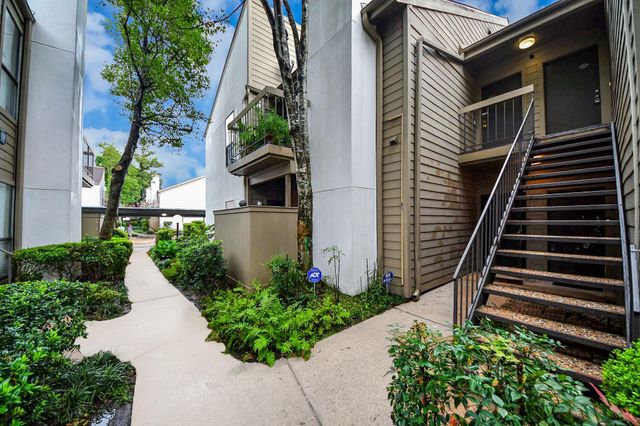 10051 Westpark Drive 272, Houston, TX 77042