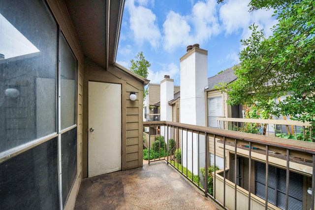 10051 Westpark Drive 272, Houston, TX 77042