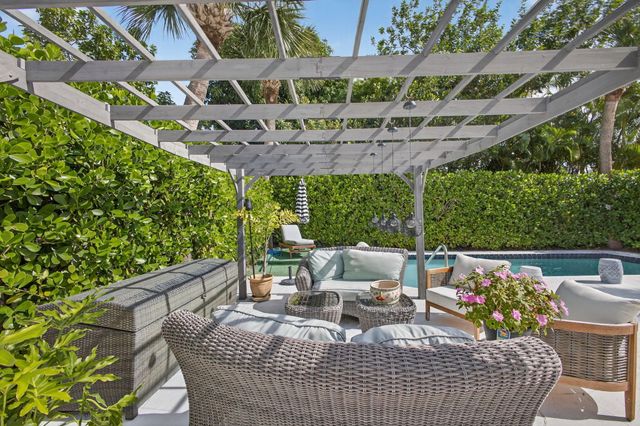 1180 Gator Trail, West Palm Beach, FL 33409