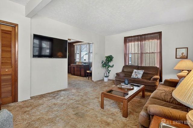 48 South Street, Milltown, NJ 08850