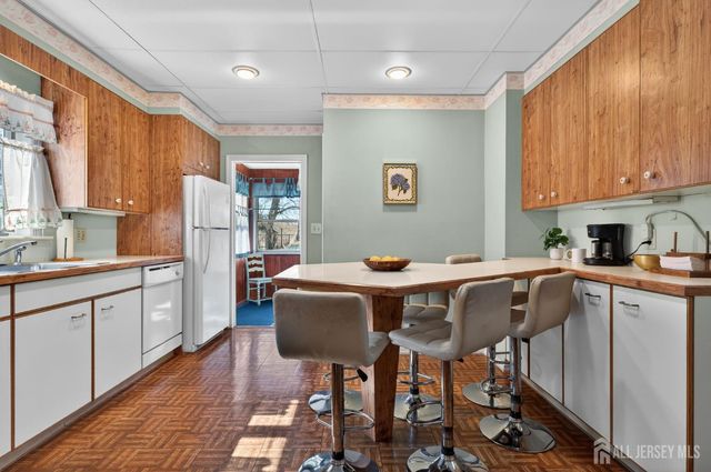 48 South Street, Milltown, NJ 08850