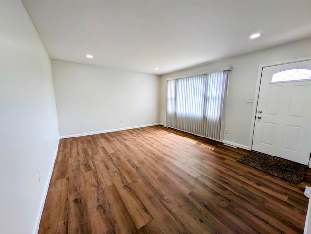 5062 Boulder Avenue, Portage, IN 46368